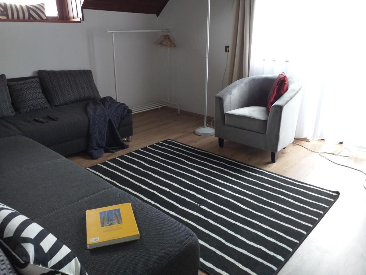 Art Inn Apartmanház Balaton-Gyenesdiás Kültér fotó