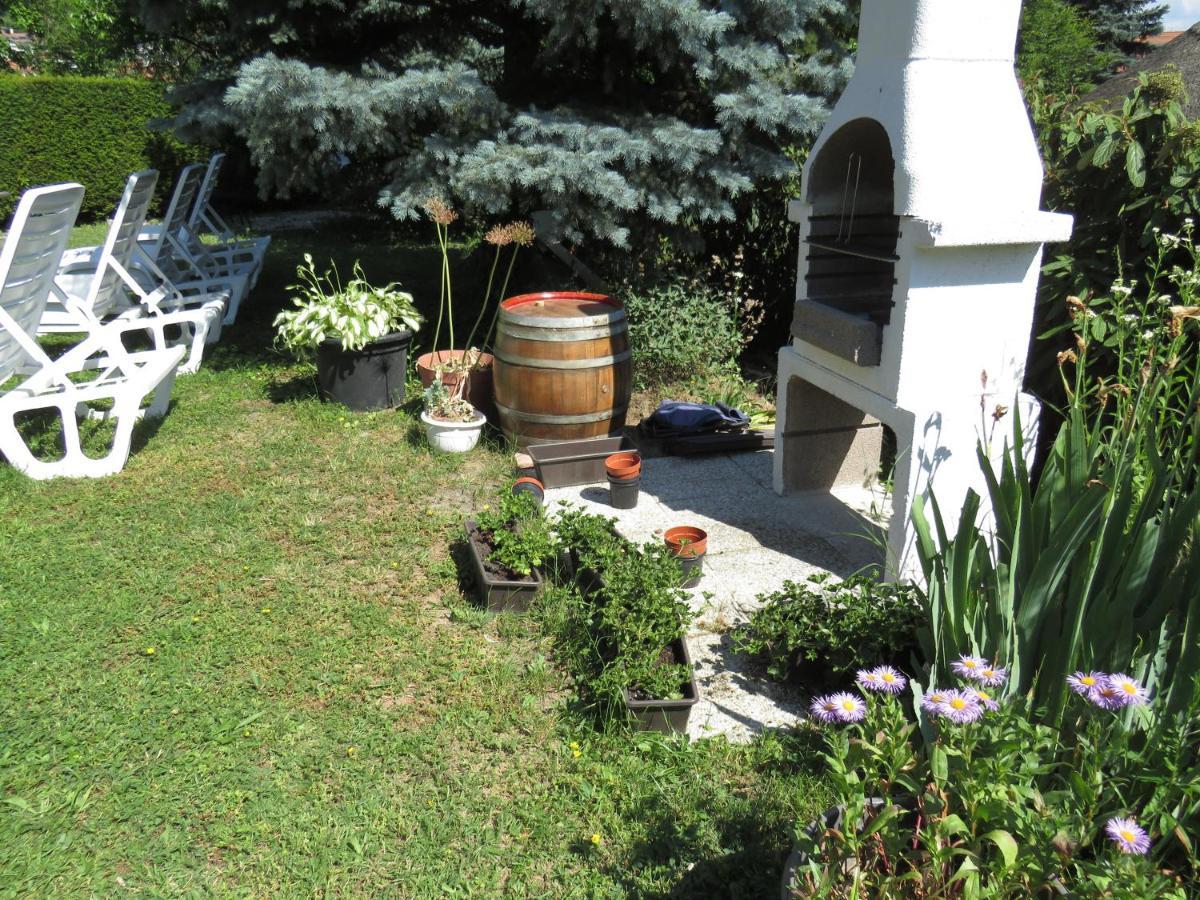 Art Inn Apartmanház Balaton-Gyenesdiás Kültér fotó