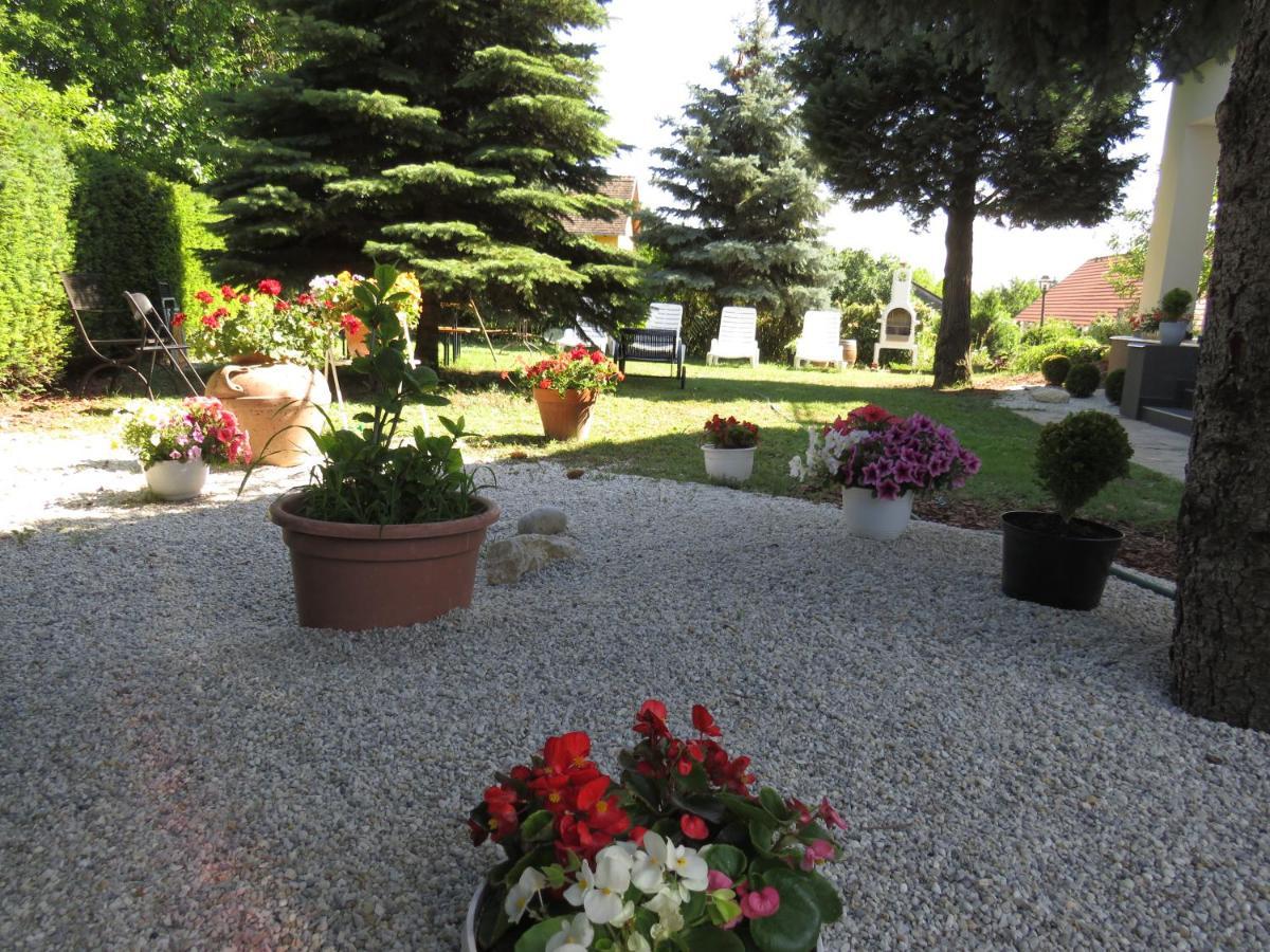 Art Inn Apartmanház Balaton-Gyenesdiás Kültér fotó